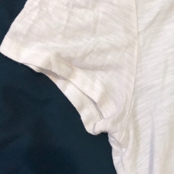 plain white fashionable tee with black ring neck - Picture 5 of 5